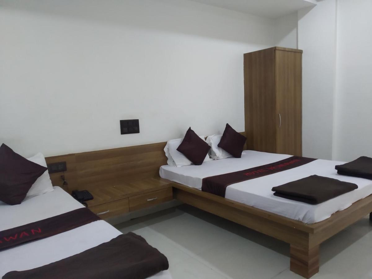 פונה Hotel Vrundavan מראה חיצוני תמונה