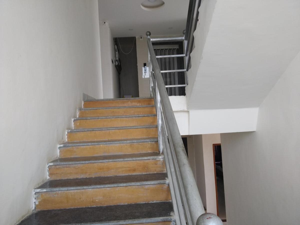פונה Hotel Vrundavan מראה חיצוני תמונה